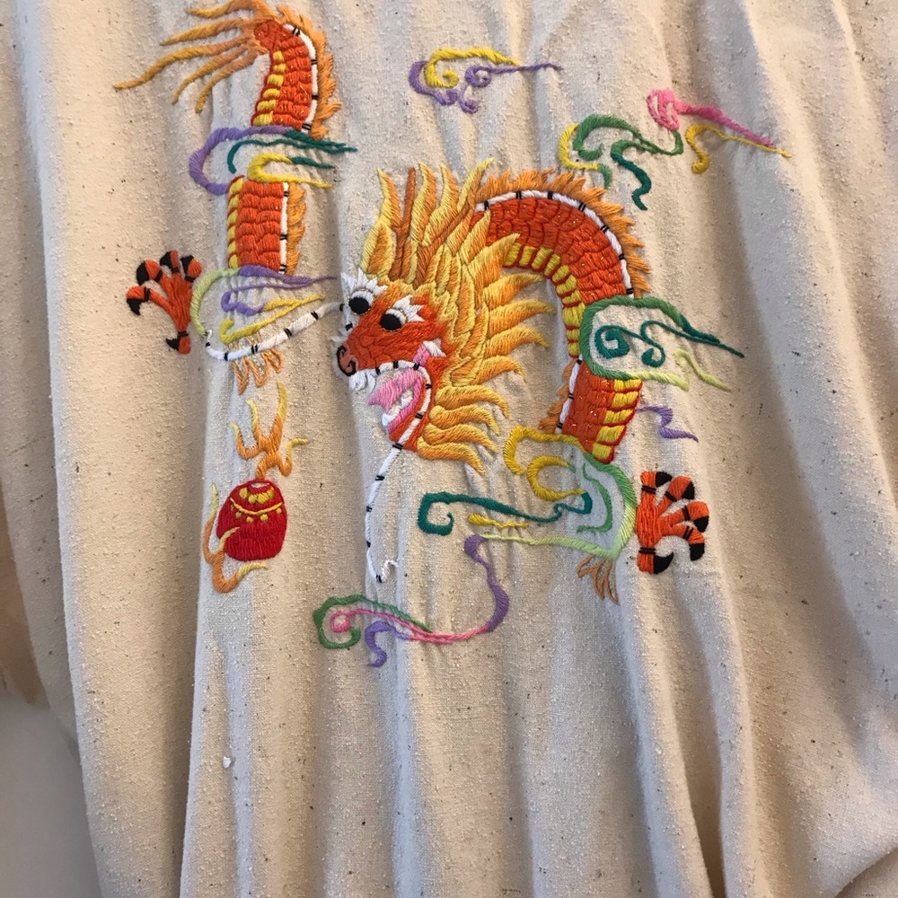 Health silk kimono embroidered dragon.